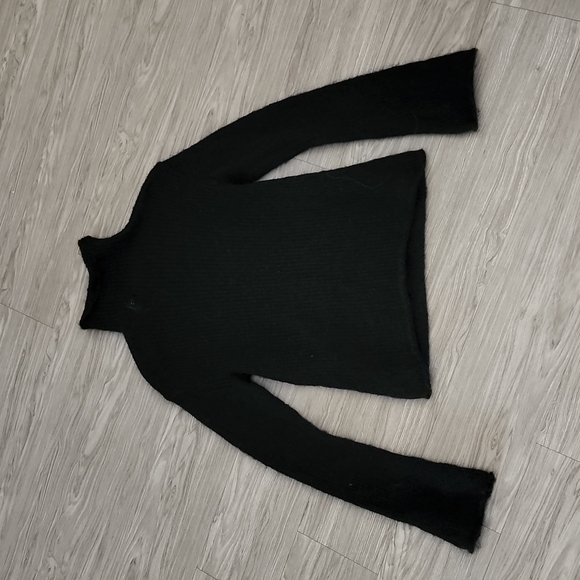 DKNY Black Wool Sweater - Picture 2 of 2